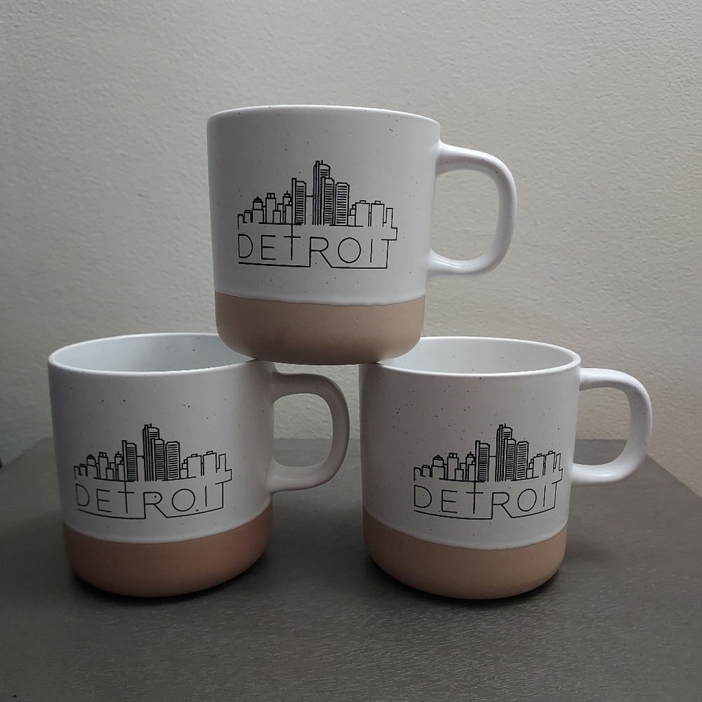 3 Detroit Skyline White and Tan Mugs